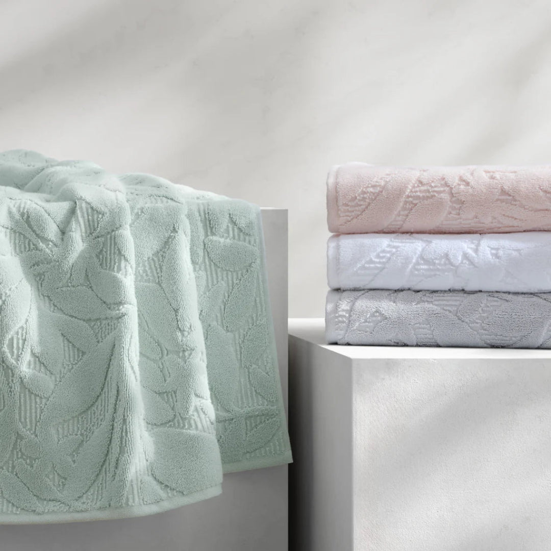 ESME COLLECTION  HAND TOWEL