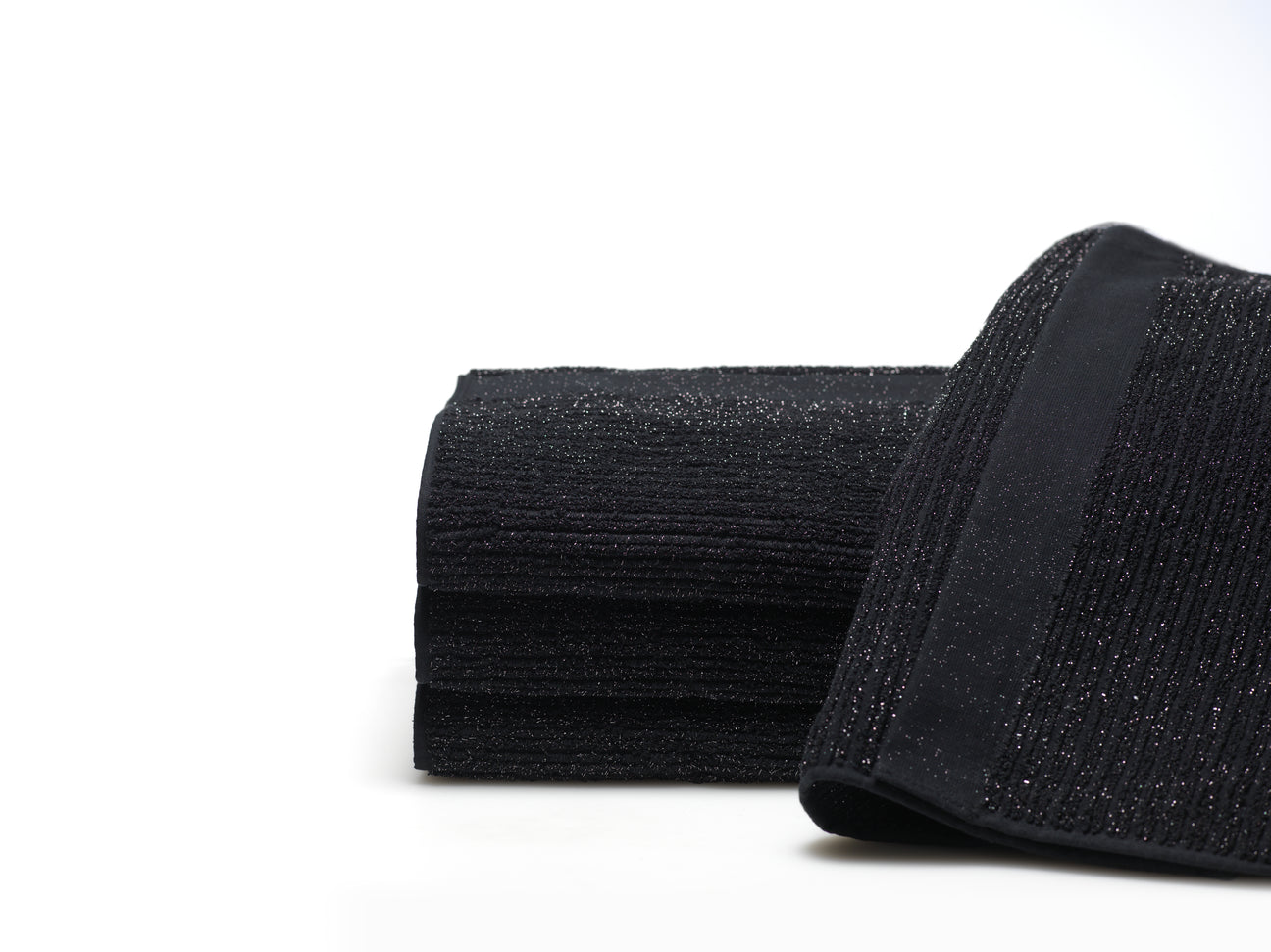 GILD BLACK METALLIC HAND TOWEL