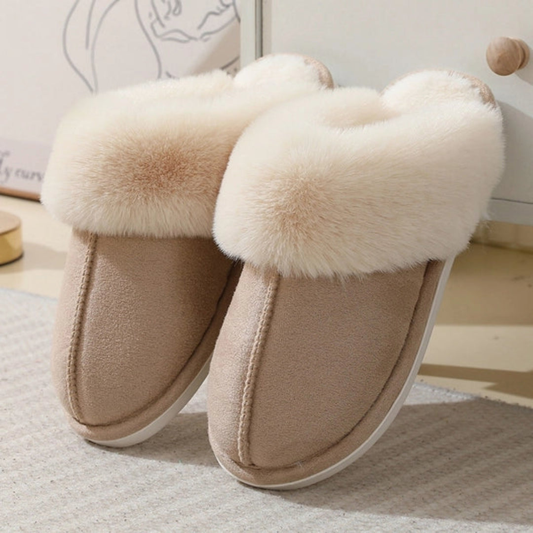 FUZZY SLIPPER