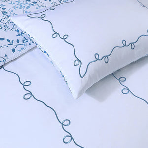 AURA HOME PETITE BELLE LAFAYETTE POWDER EMBROIDERED DUVET SET 4PC