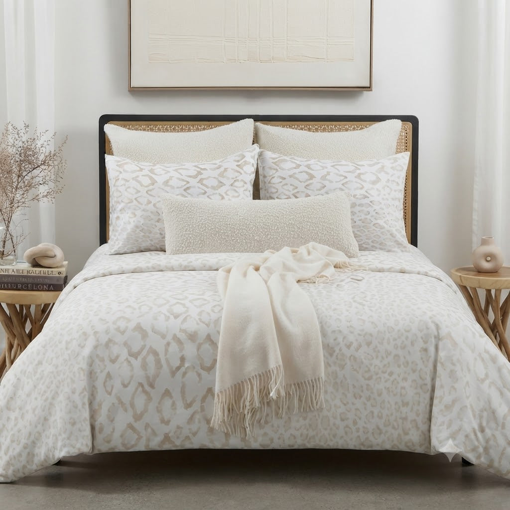 AURA HOME LUXE BY A&B LIGHT BEIGE SAFARI COUTURE DUVET SET 4PC