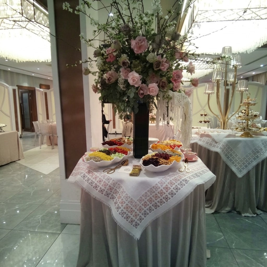 EMKAY HOTEL PINK