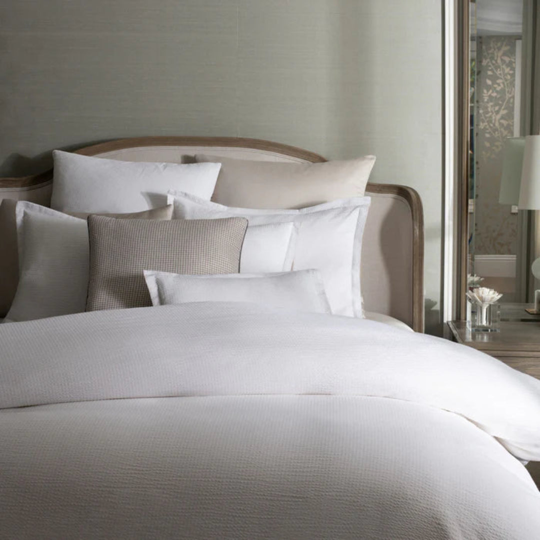 AURA HOME AVA FINE LINEN RIVIERA SEERSUCKER DUVET SET - WHITE/TAUPE 4 PC
