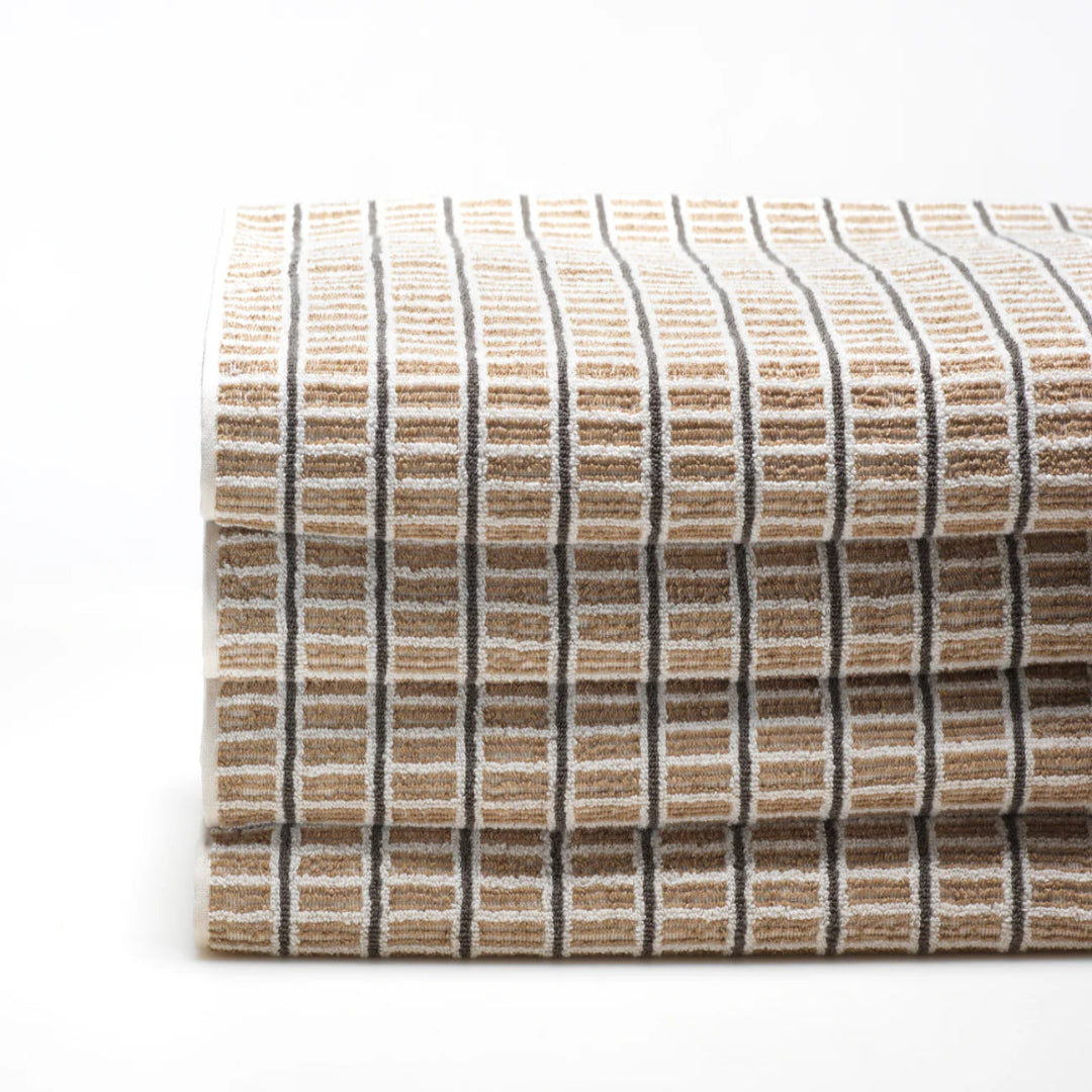 OXFORD HAND TOWEL 19 X 30"