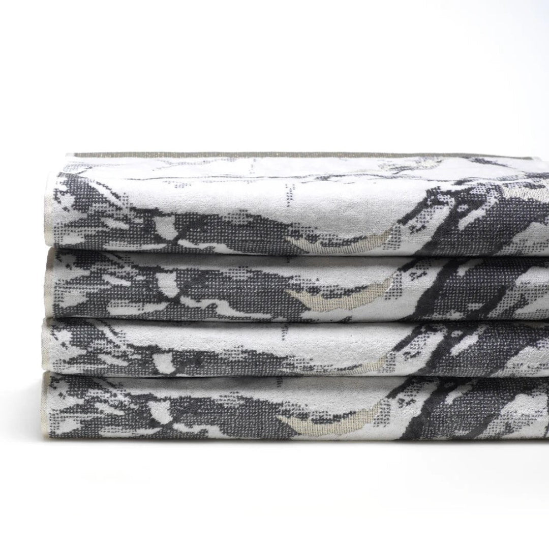 GRANITE 19X30 METALLIC WHITE/GREY/GOLD