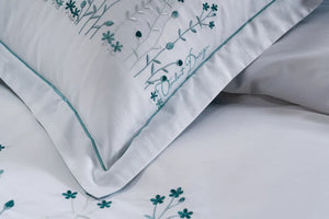 OPULENT DESIGN BOTANICAL AQUA LINEN SET