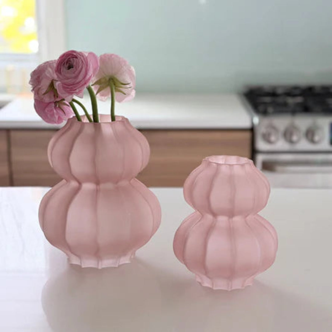 DOUBLE-GOURD GLASS VASE