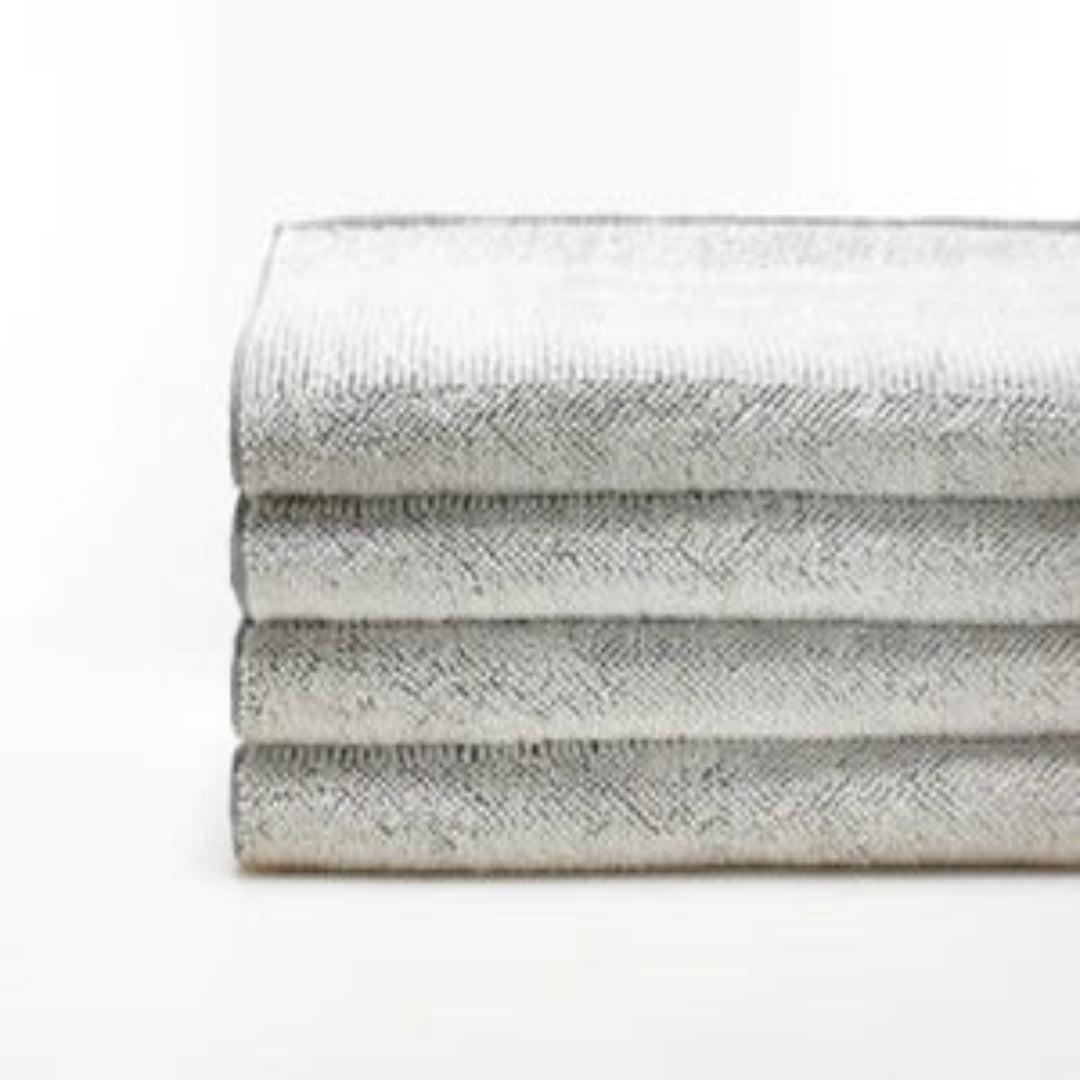 AURA HAND TOWEL