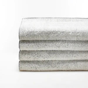 AURA HAND TOWEL