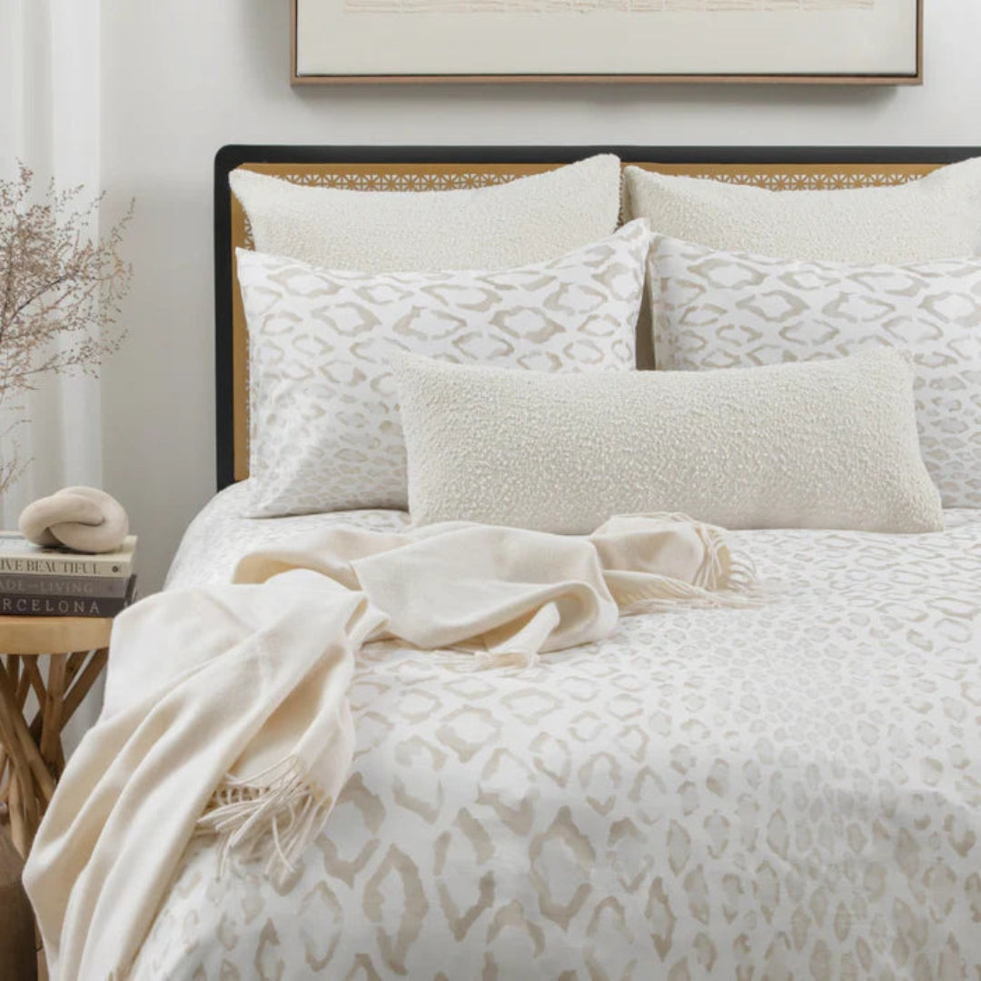 AURA HOME LUXE BY A&B LIGHT BEIGE SAFARI COUTURE DUVET SET 4PC