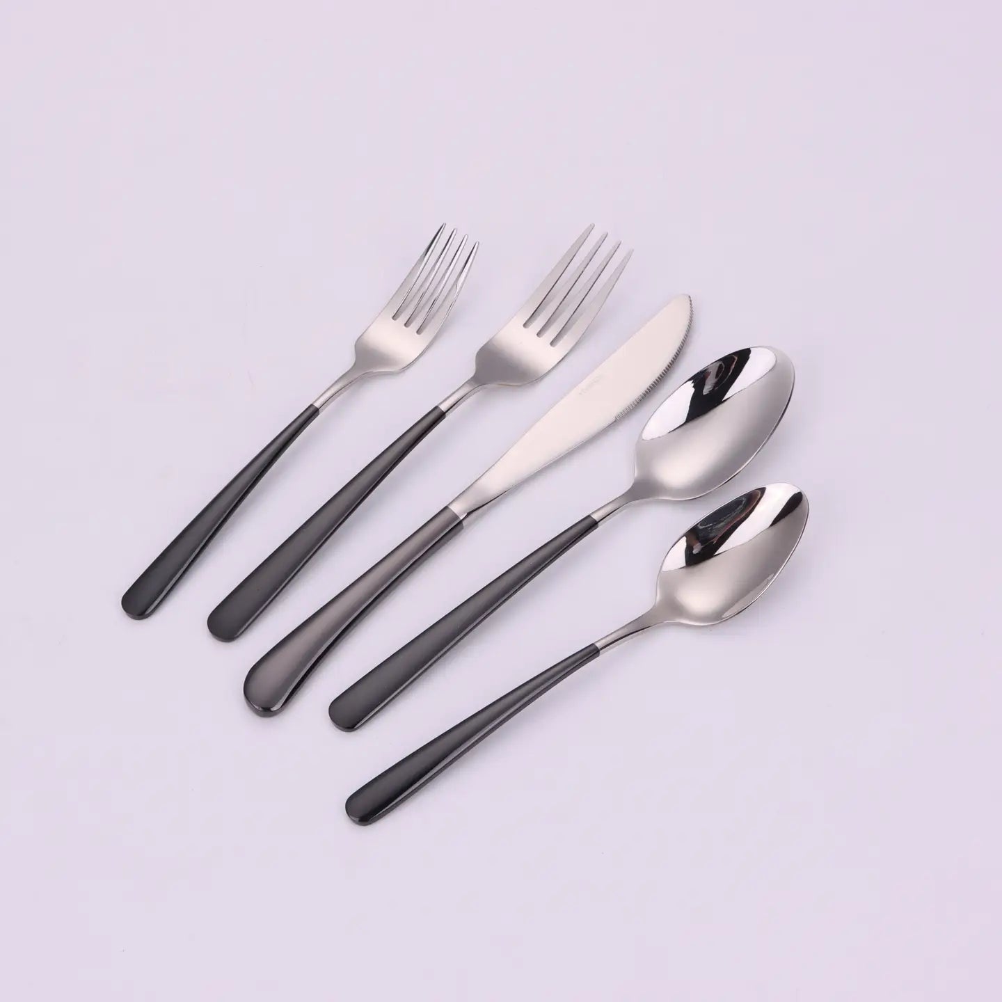 COLORBLOCK FLATWARE 20 PC SET BLACK AND SILVER