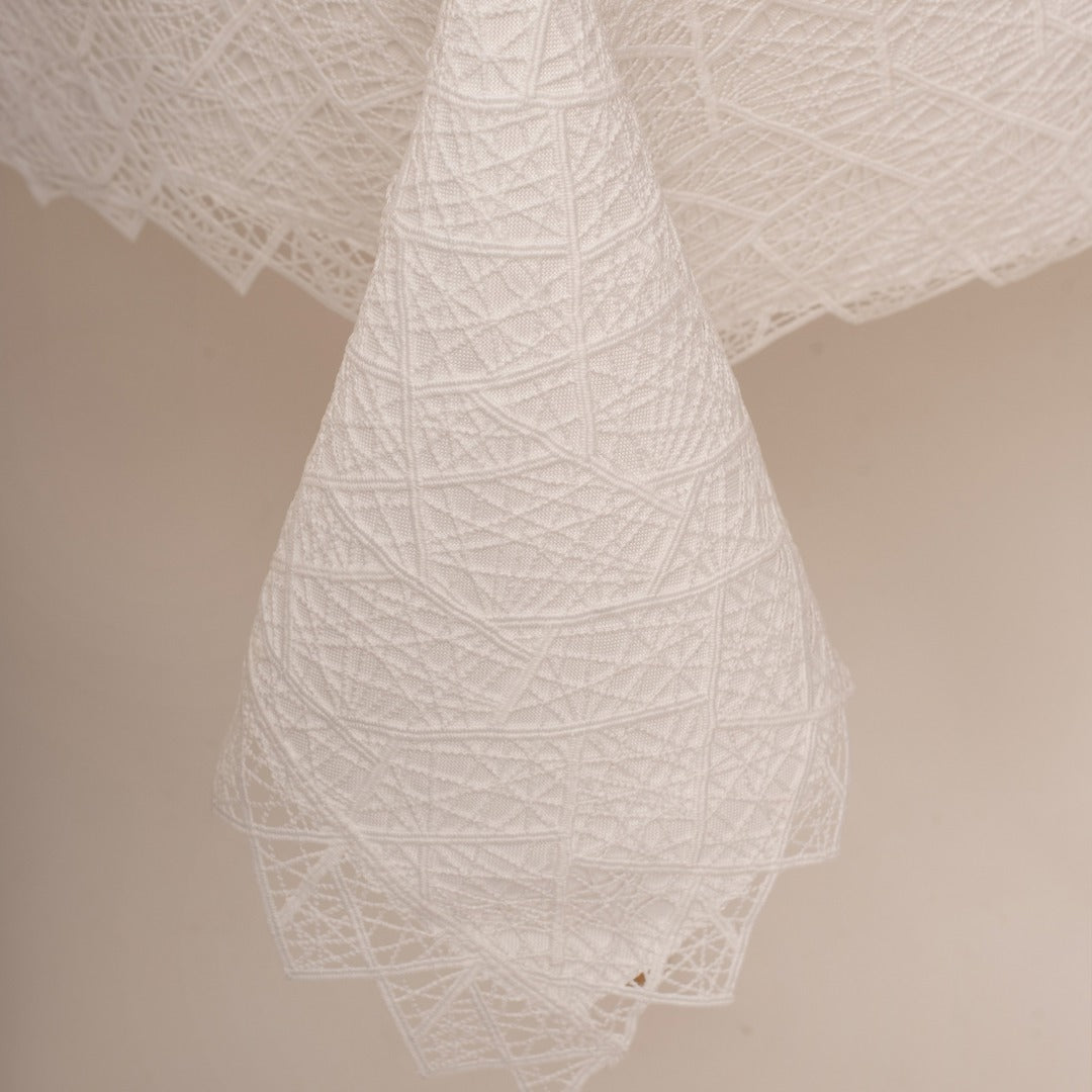 SHERLIN LINED TABLECLOTH