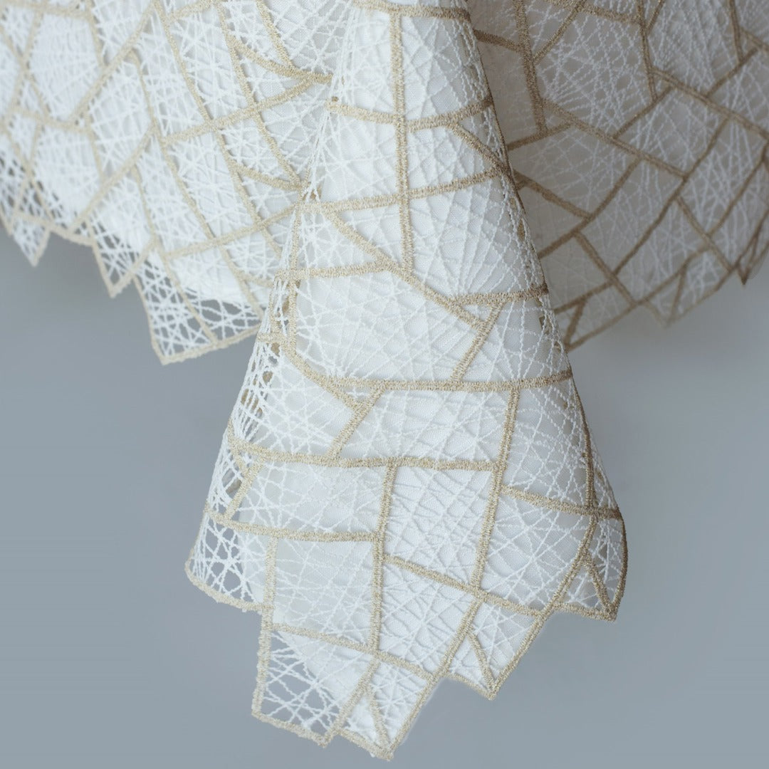 SHERLIN LINED TABLECLOTH