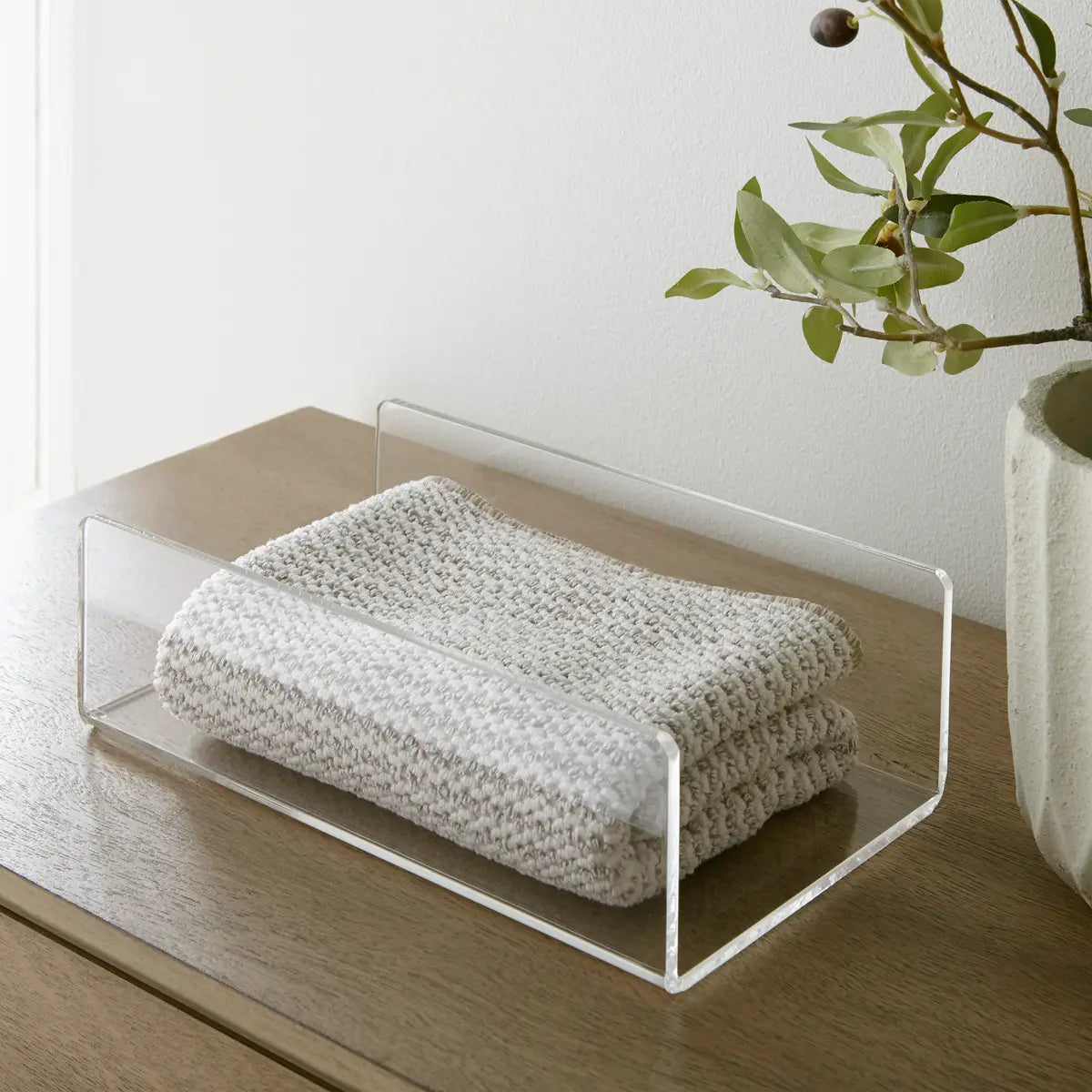 GUEST TOWEL/DINNER NAPKIN HOLDER