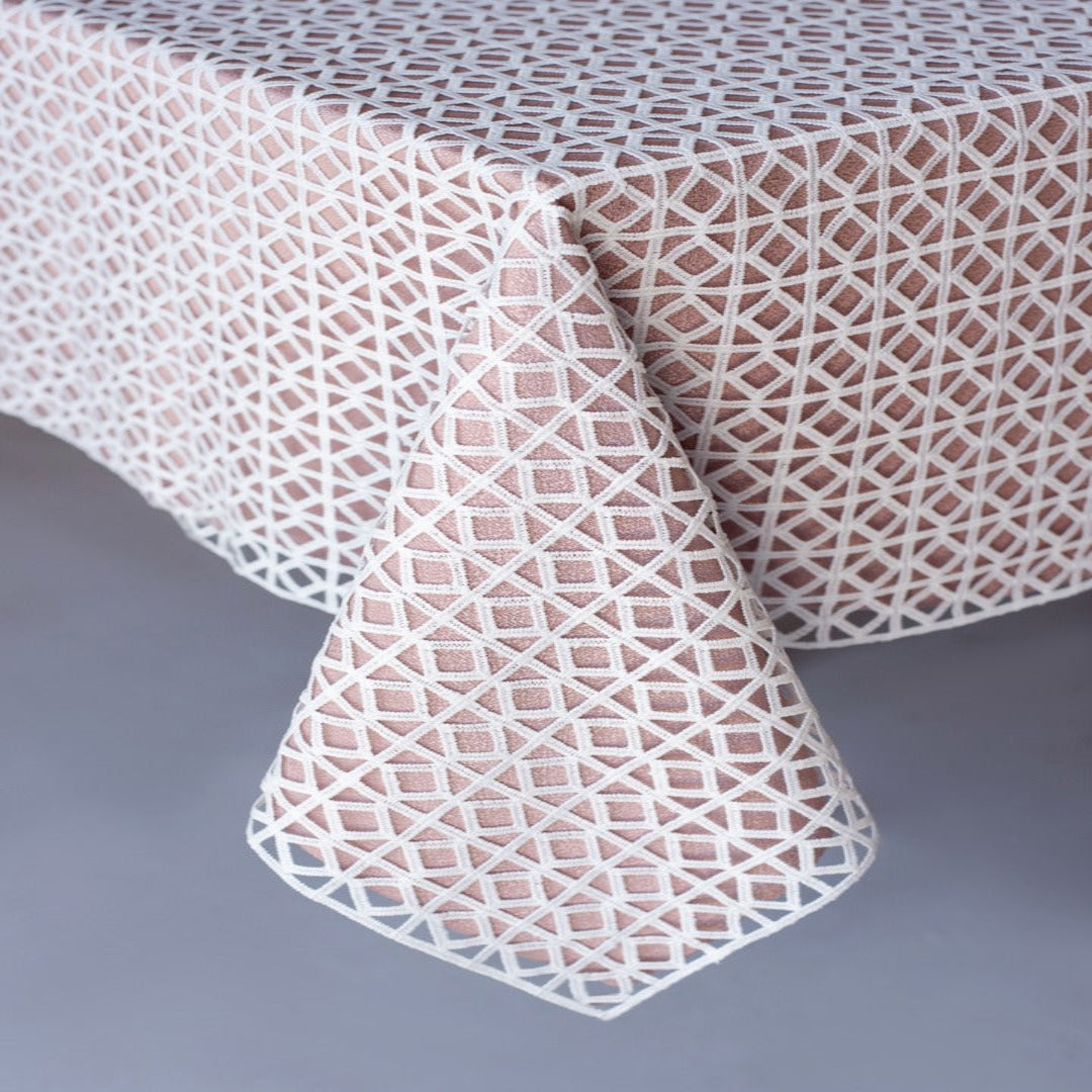DIAMOND LATTICE UNLINED WHITE TABLECLOTH