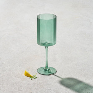 VIKKO - MALIBU, RIBBED WINE GLASS 11 OZ