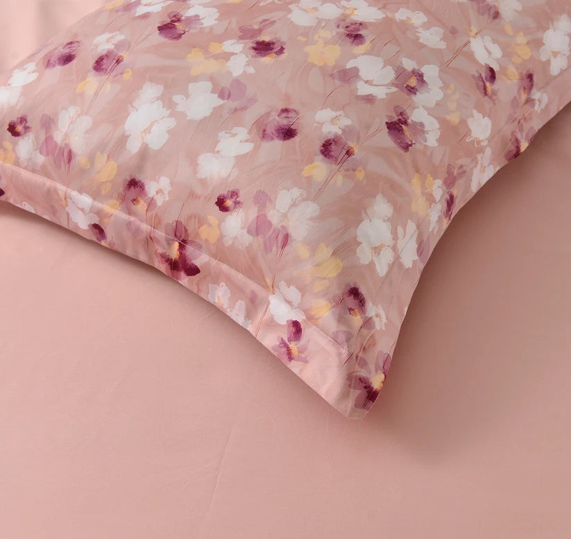 OPULENT DESIGN OPULENT PETALS LINEN SET