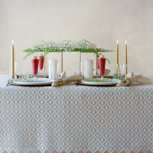 TRELLIS UNLINED WHITE TABLECLOTH