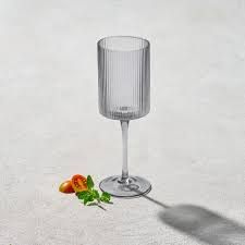 VIKKO - MALIBU, RIBBED WINE GLASS 11 OZ