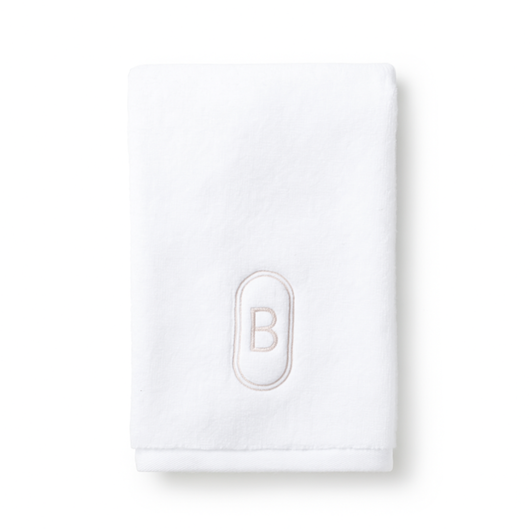 DH OVAL MONOGRAM EMBROIDERED FINGERTIP TOWEL