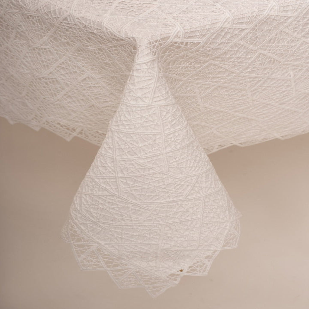 SHERLIN LINED TABLECLOTH