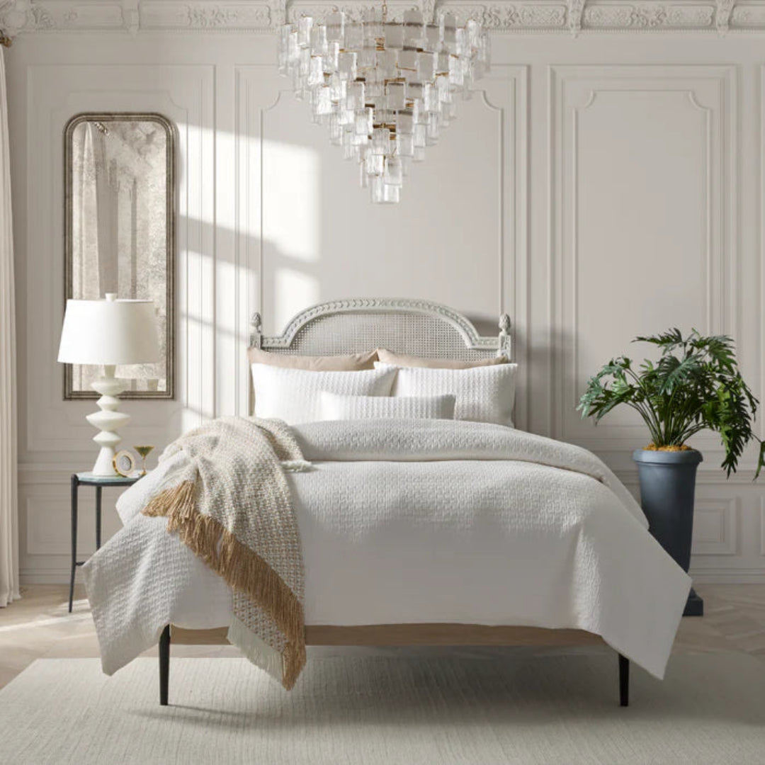 DH MATELASSE LINEN SET 4PC